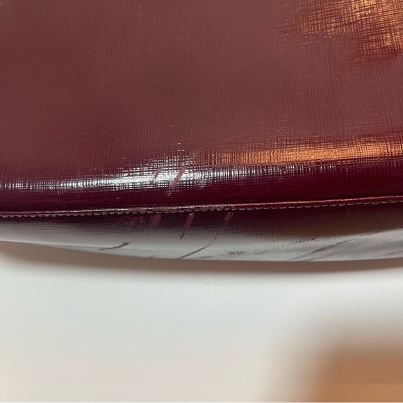 Women's Coach Maroon Leather Tote Bag with Gold Chain - Picture 10 of 15